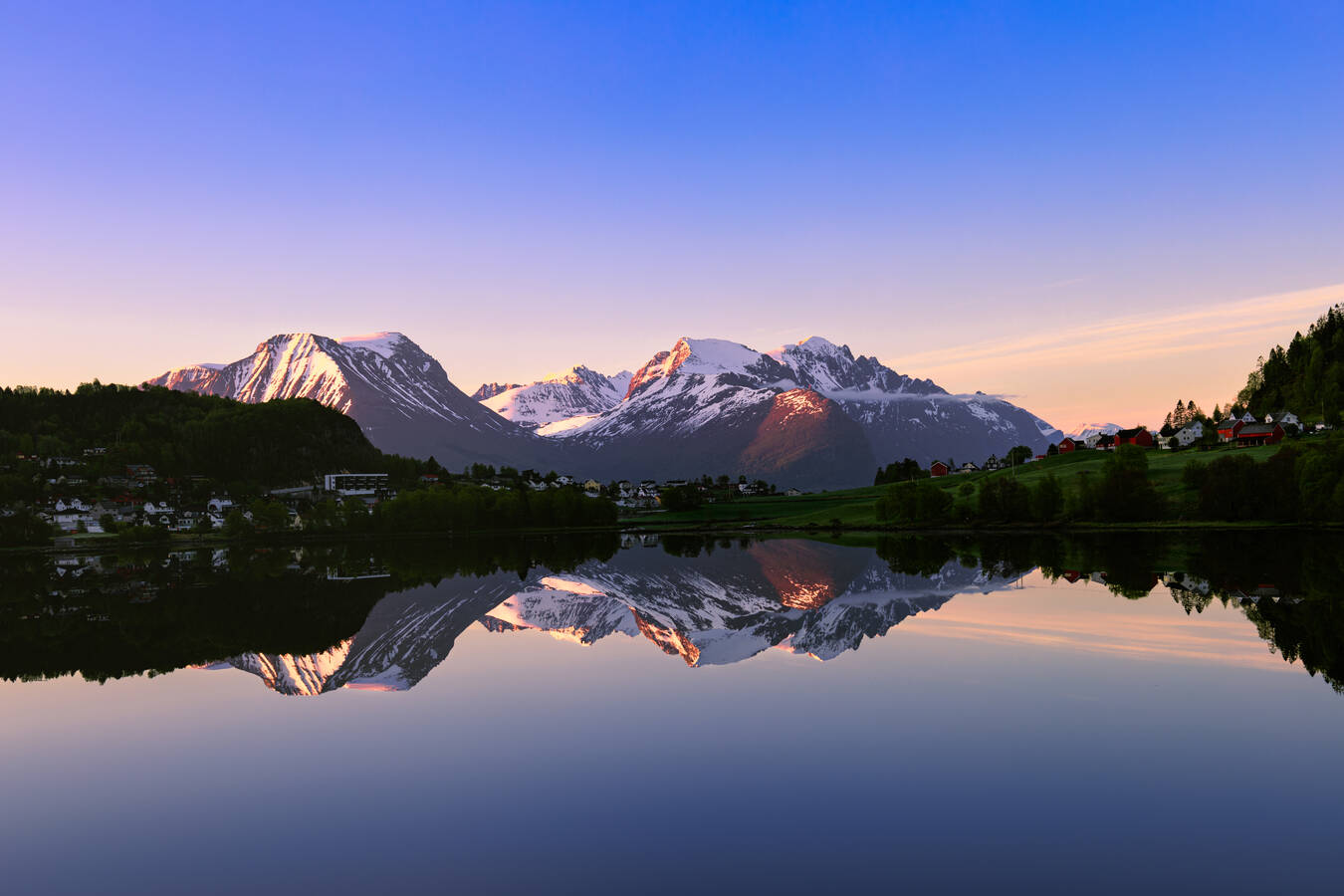 Travel & Landscapes Photography